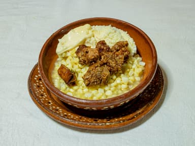 Esquite de costillas al chiltepil (hervido)