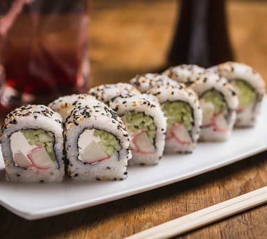 Charola 20 pzas de Sushi a tú Gusto
