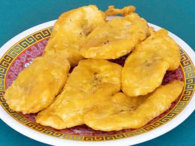 ORDEN DE PLATANOS CAPEADOS