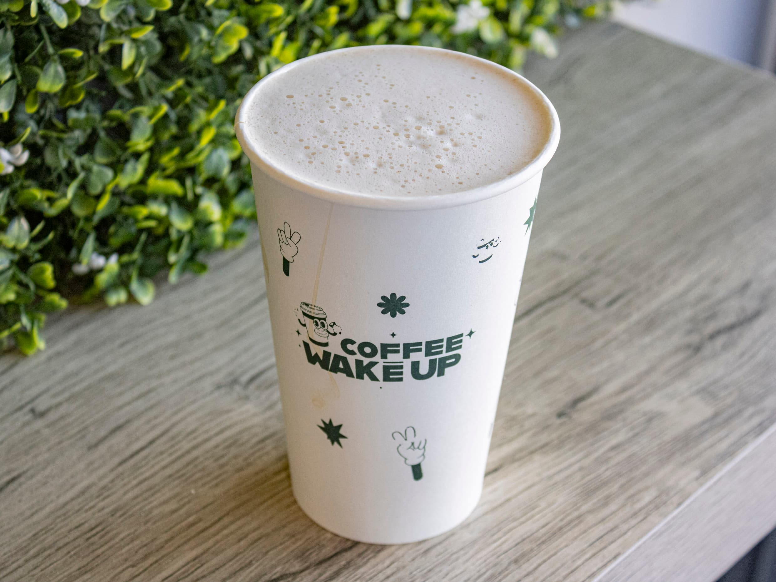 Chai Latte Especias MD 16 oz En las Rocas