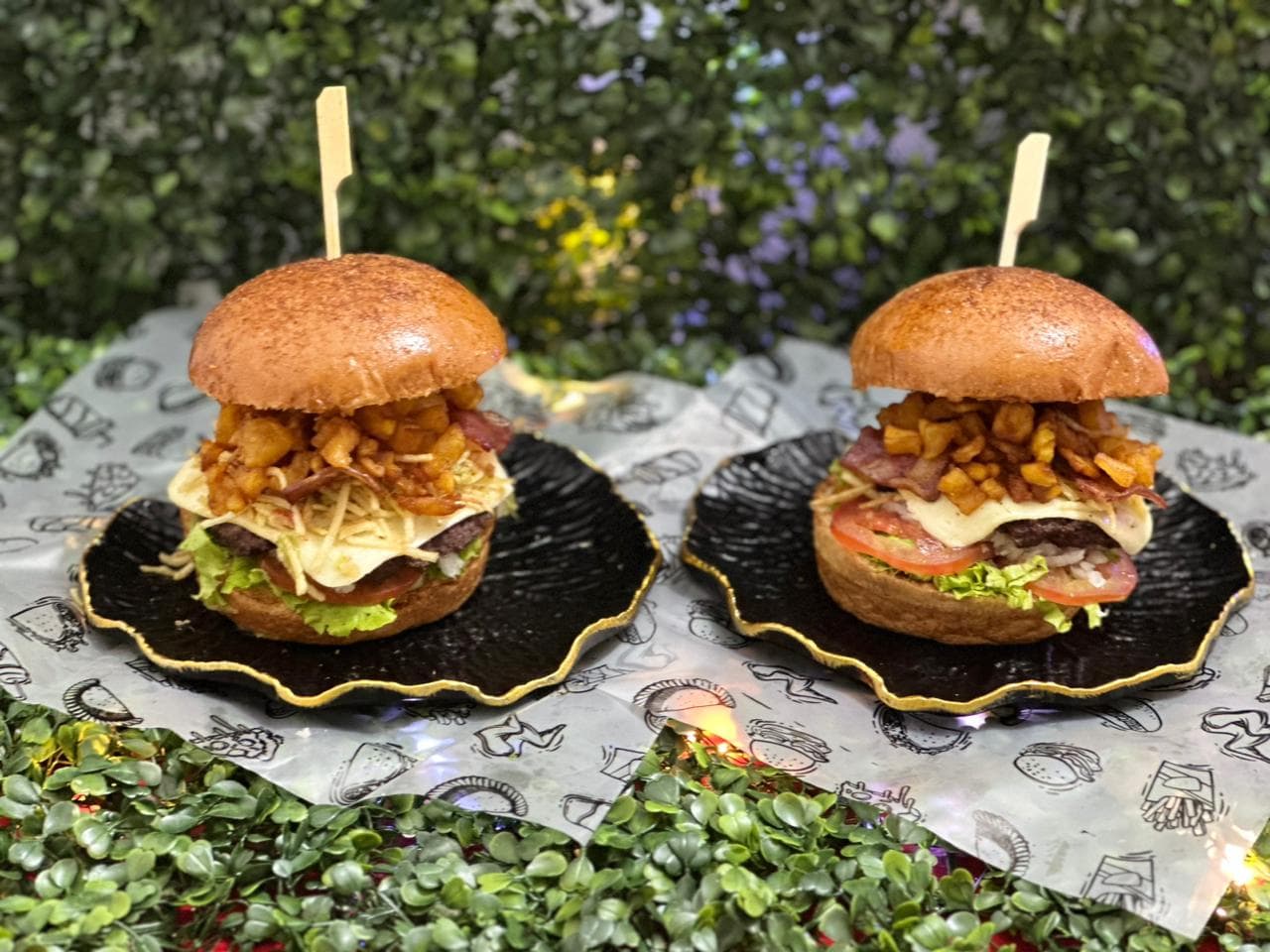 2X1 Hamburguesas al Carbón Maduritas