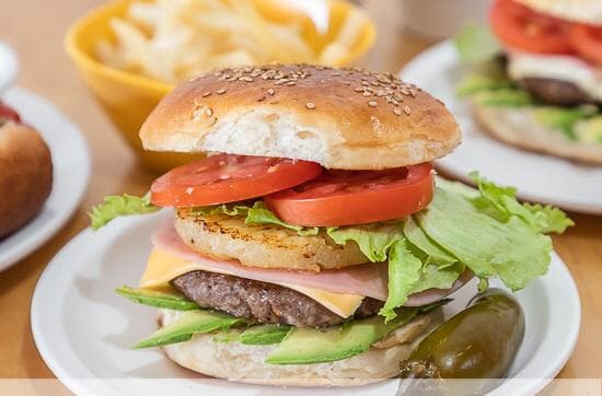 Hamburguesa Hawaiana