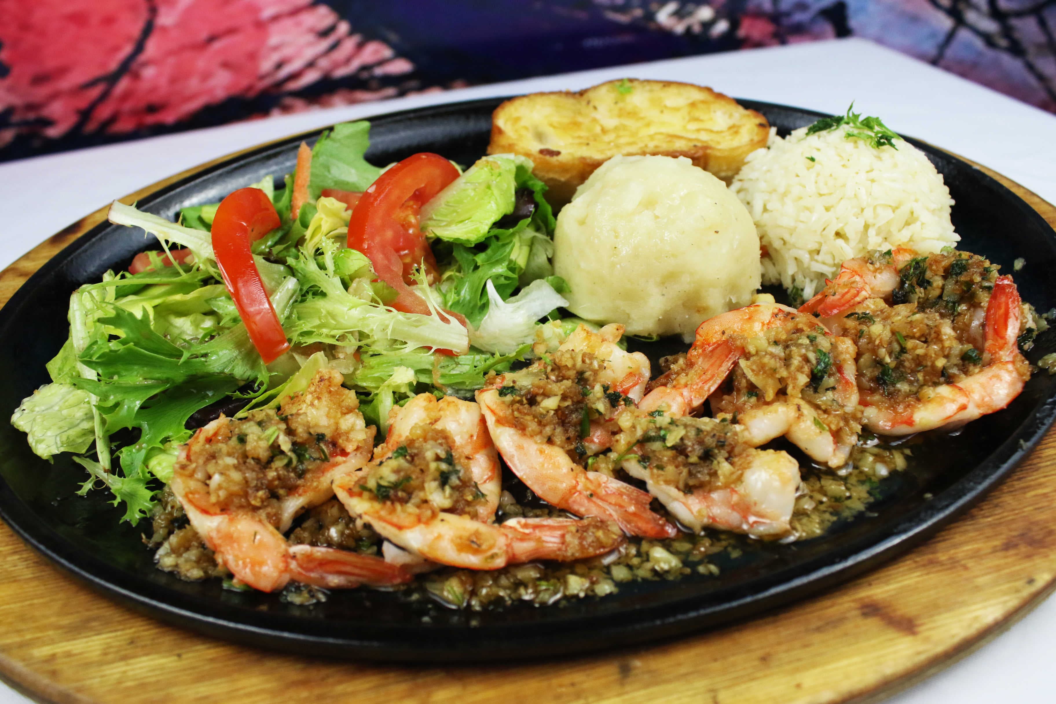 Camarones al Mojo de Ajo