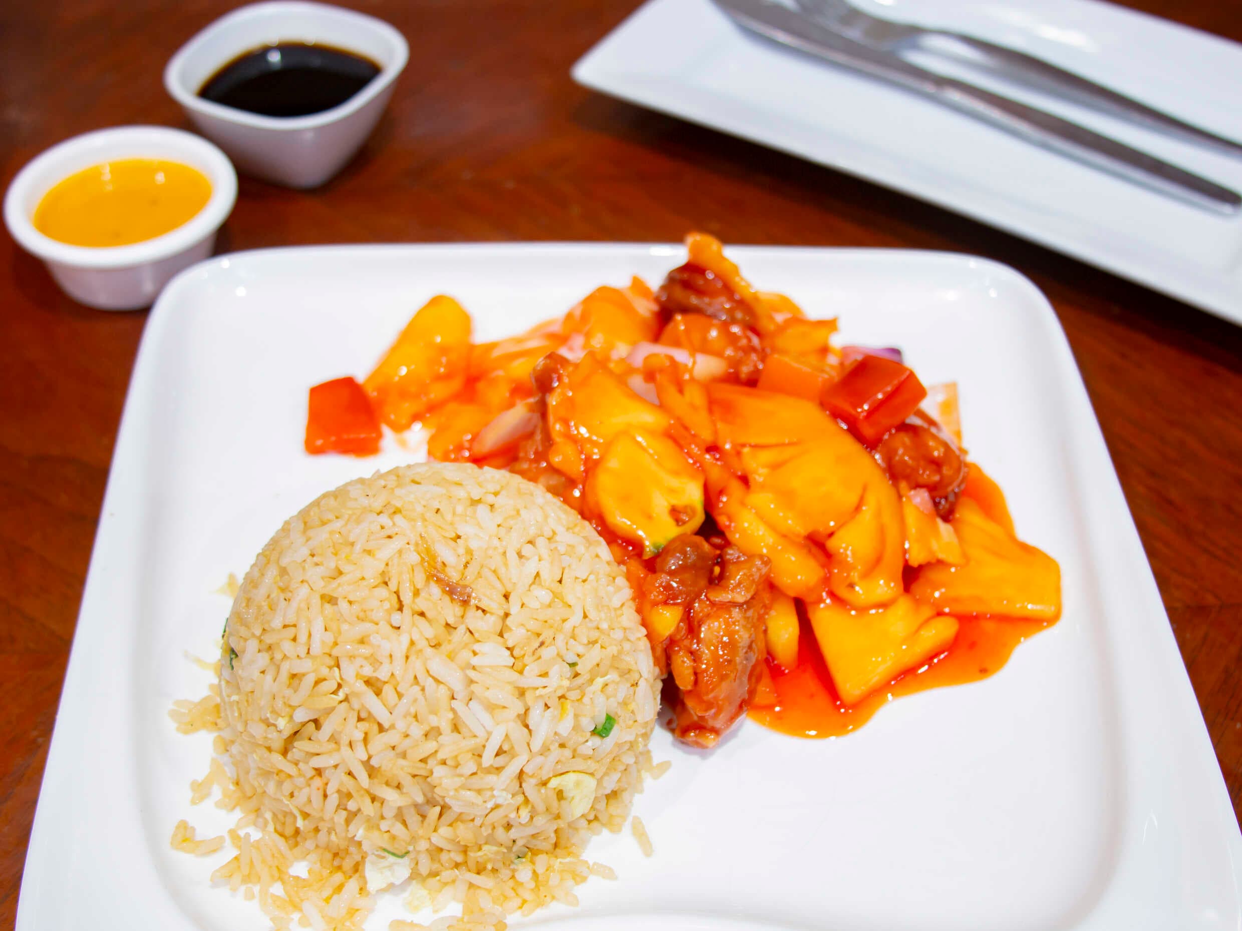 Pollo en Trozos con Piña.