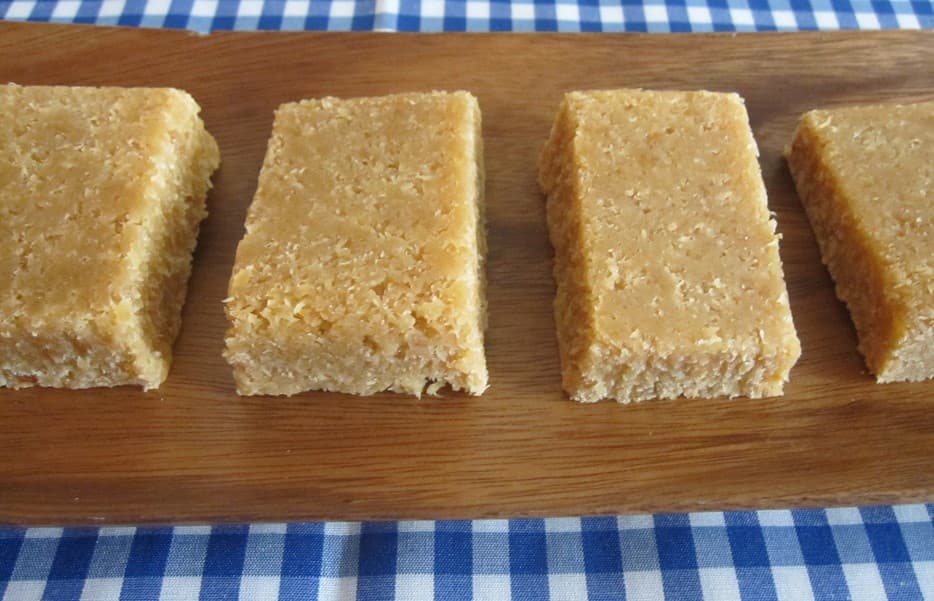 Dulce de coco con Piña