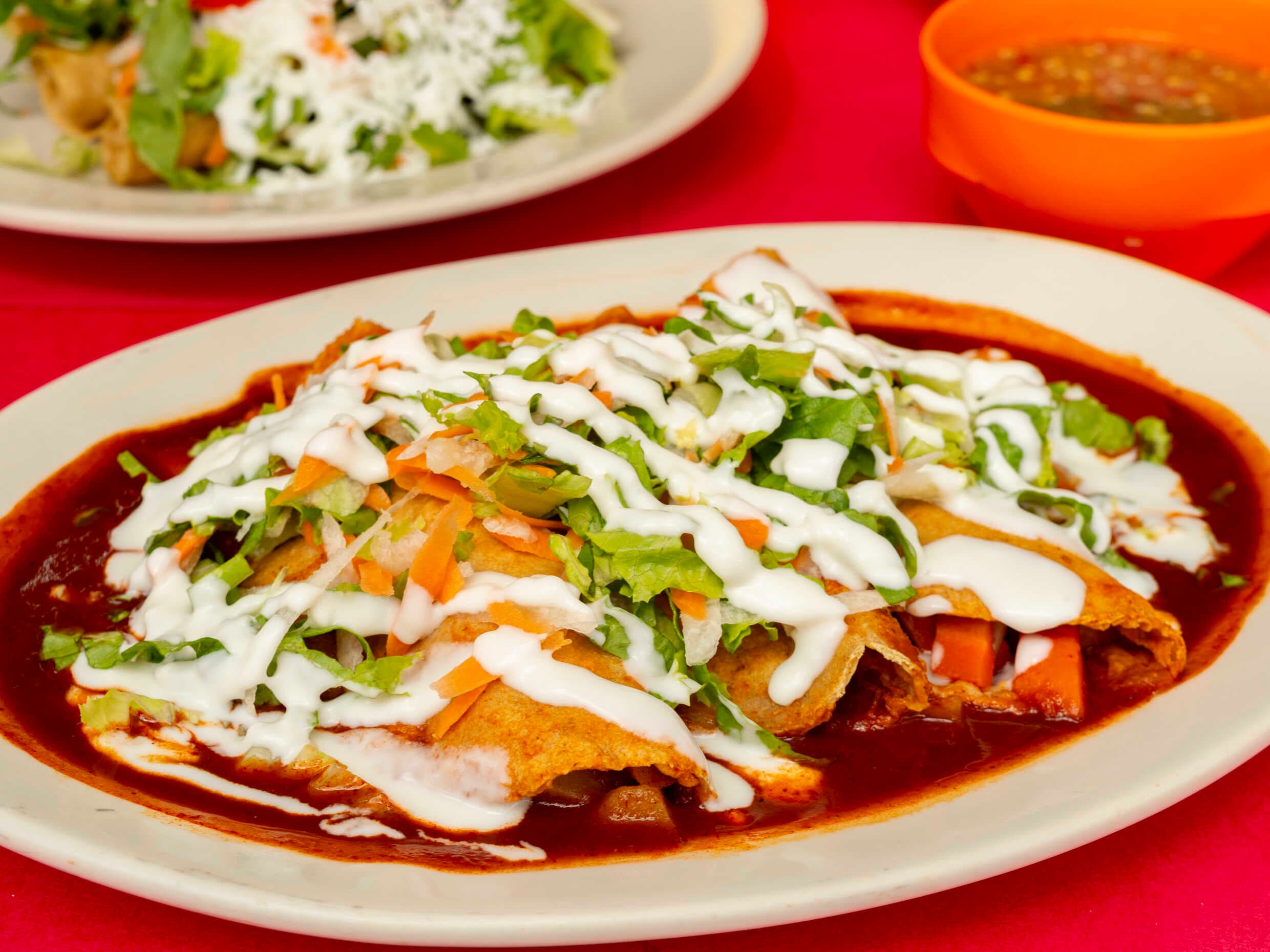 Enchiladas Potosinas Comida Completa