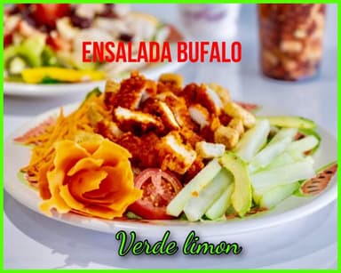 Ensalada Búfalo Chica