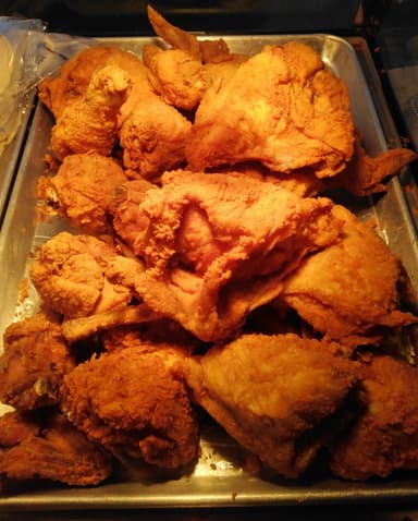 12 Piezas de Pollo + 1 Ensalada de Regalia