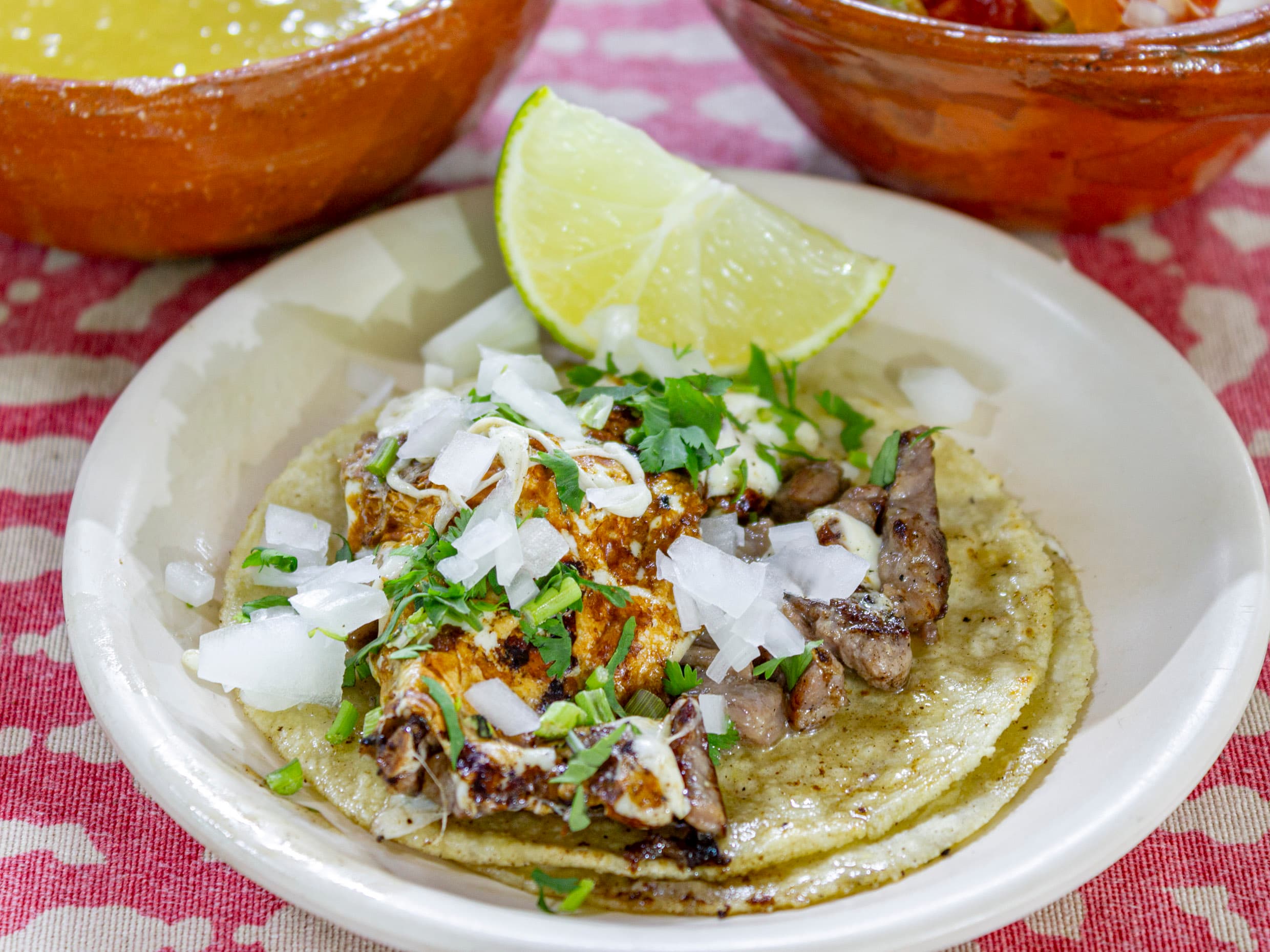 Taco arrachera c/queso