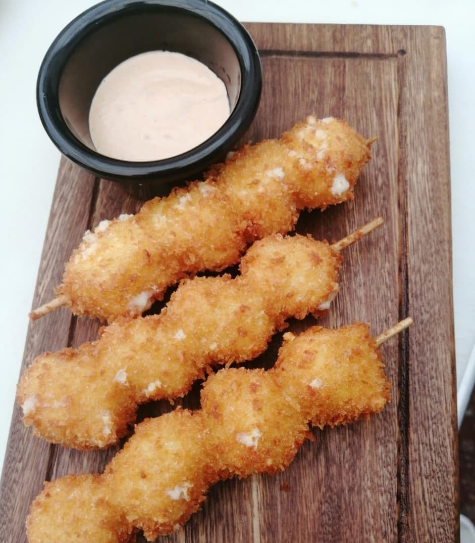 Kushiages queso