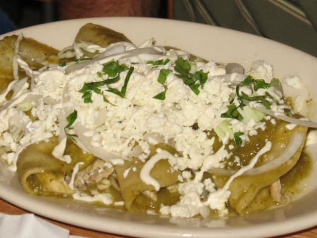 ENCHILADAS VERDES