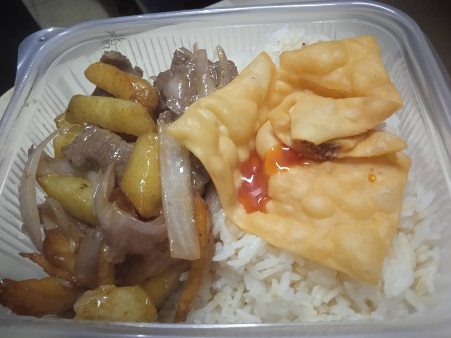 Lomo Saltado + Entrada
