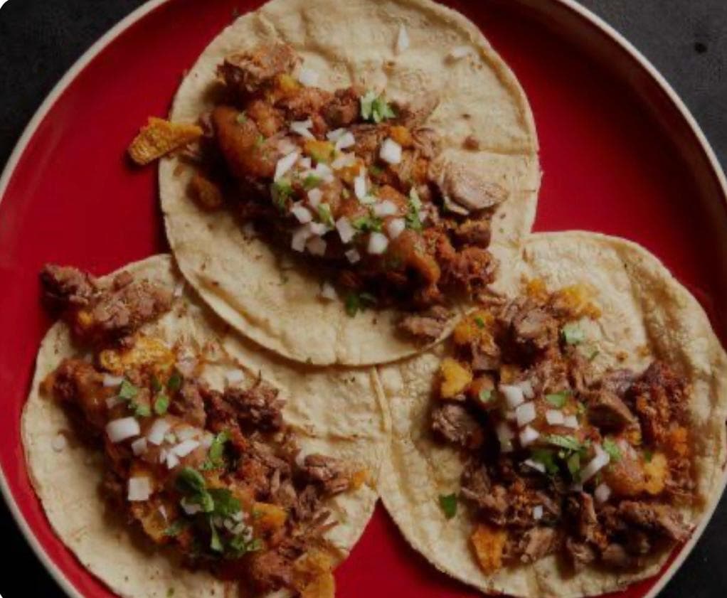 3 Tacos Campechanos y 1 Refresco o Boing