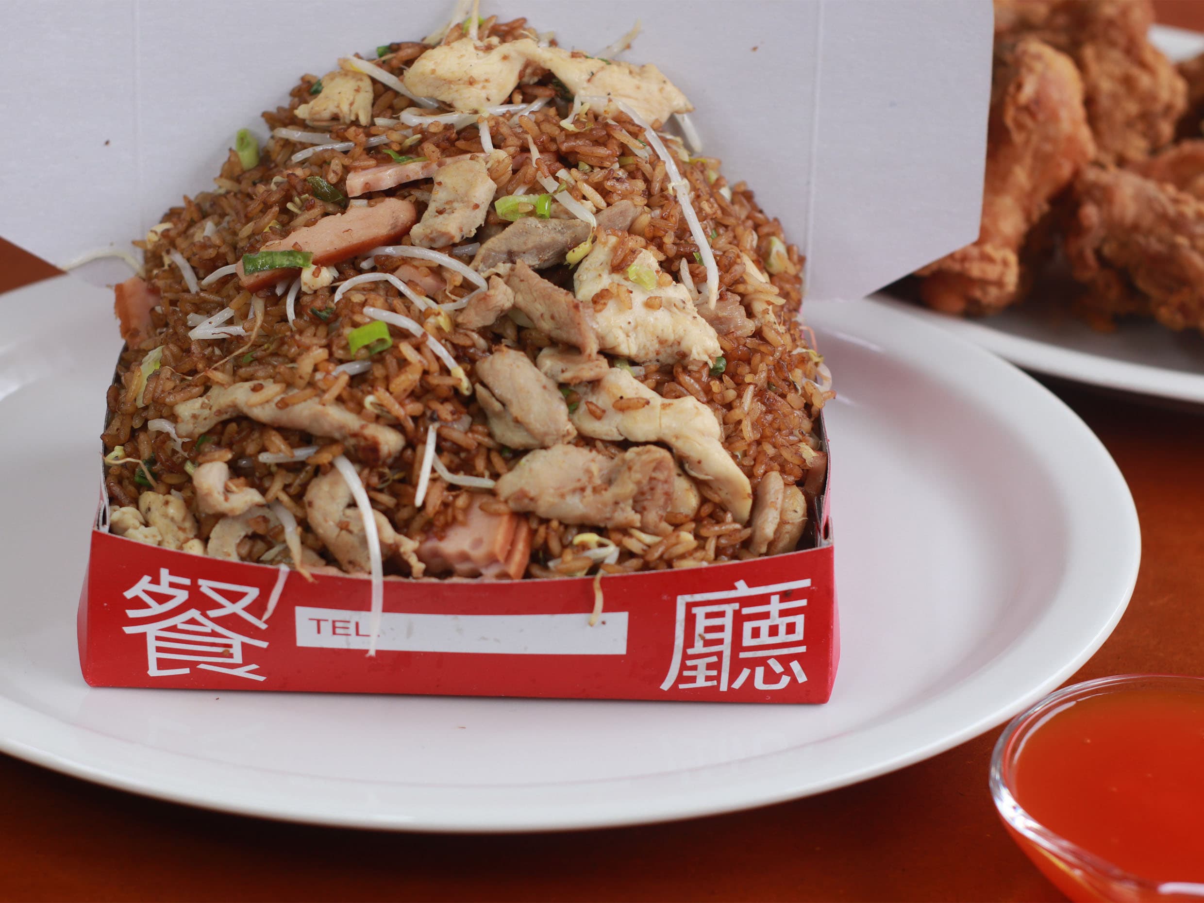 Caja Mediana + Medio Pollo + Coca Cola 1.5