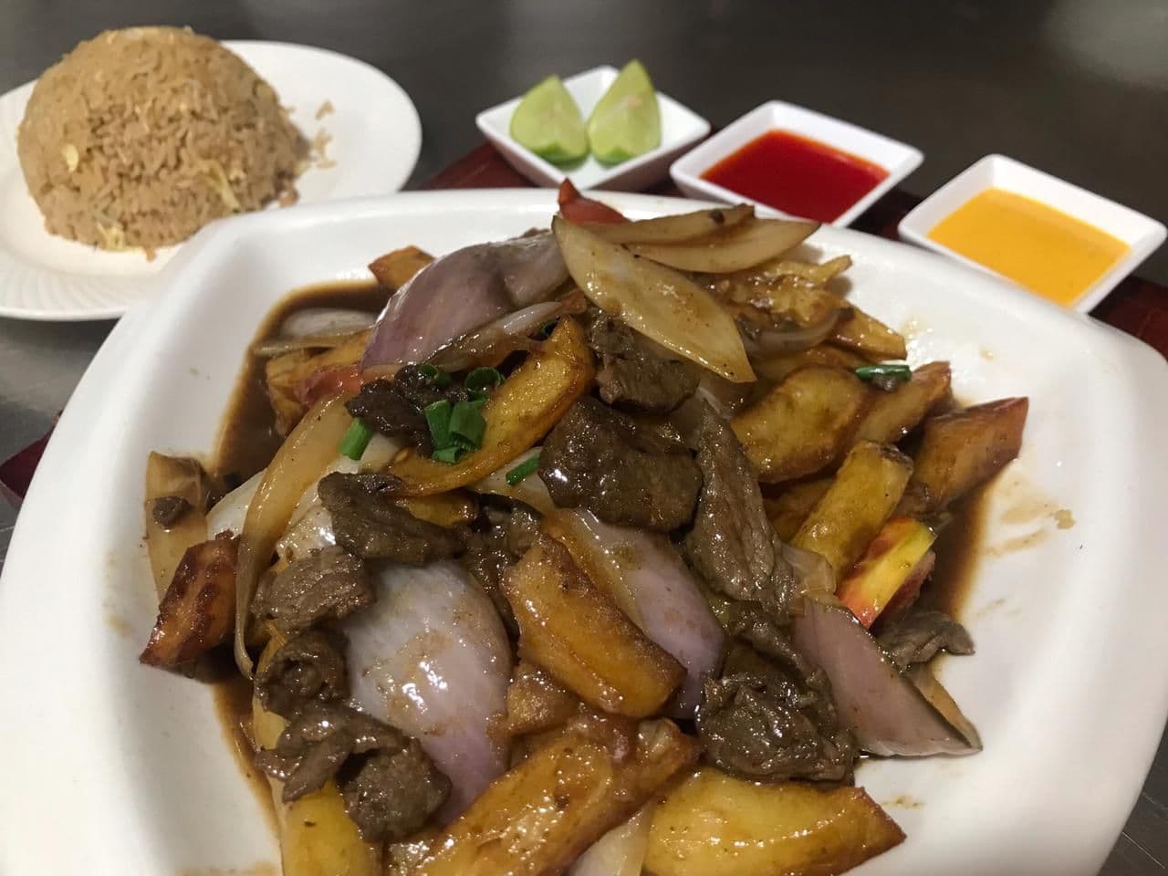 Lomo Saltado de Carne CARTA