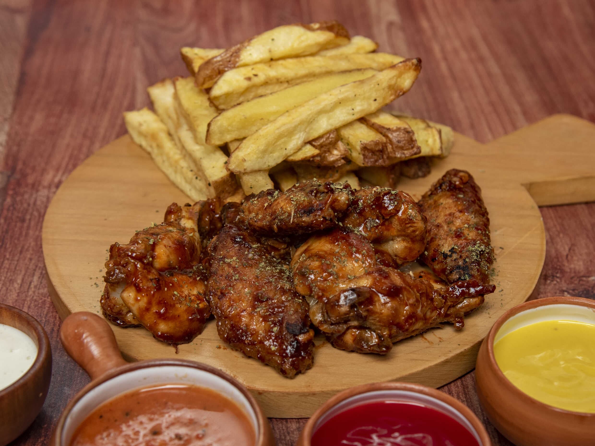 Alitas Anticucheras 12 uds