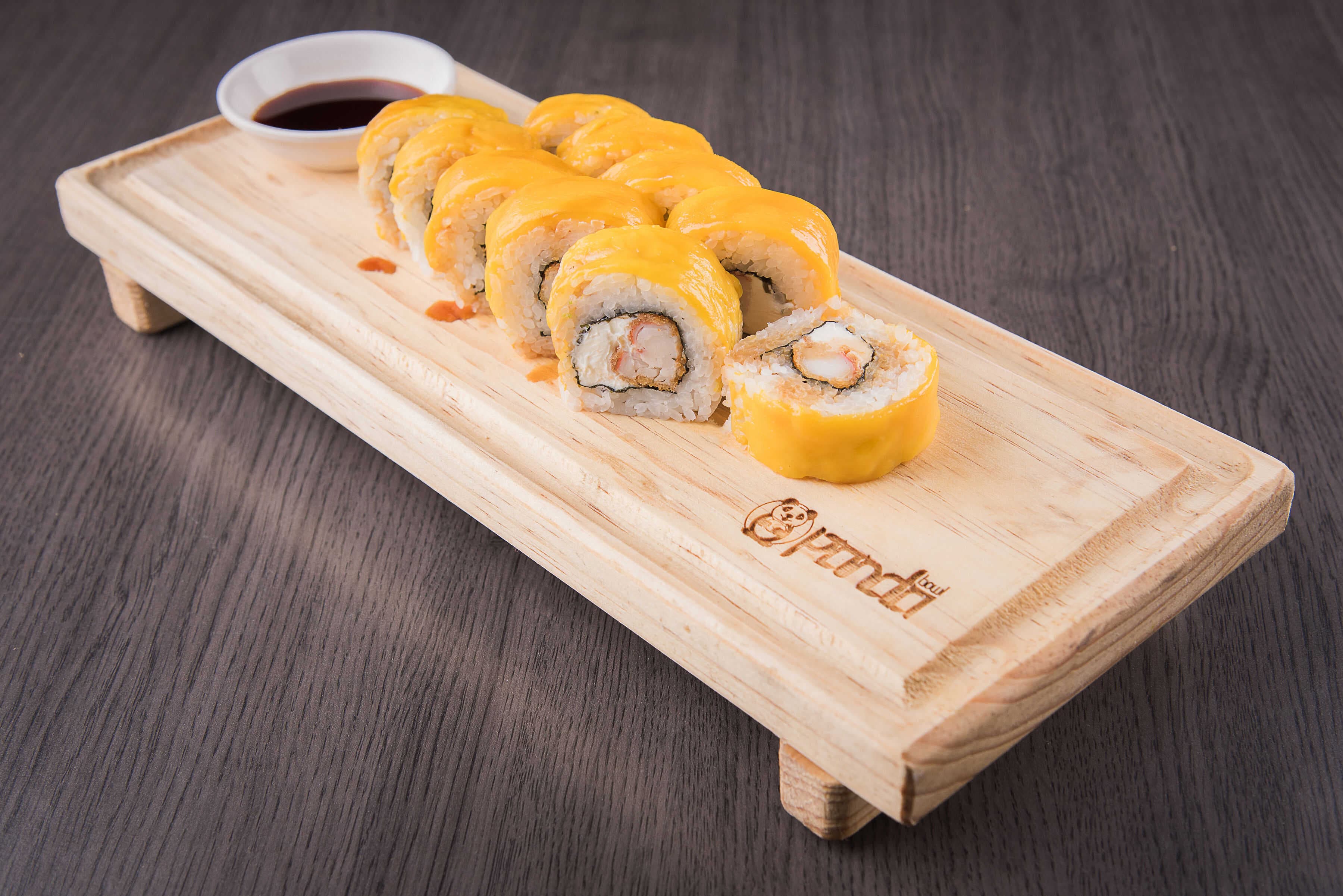 Mango Crispy Roll