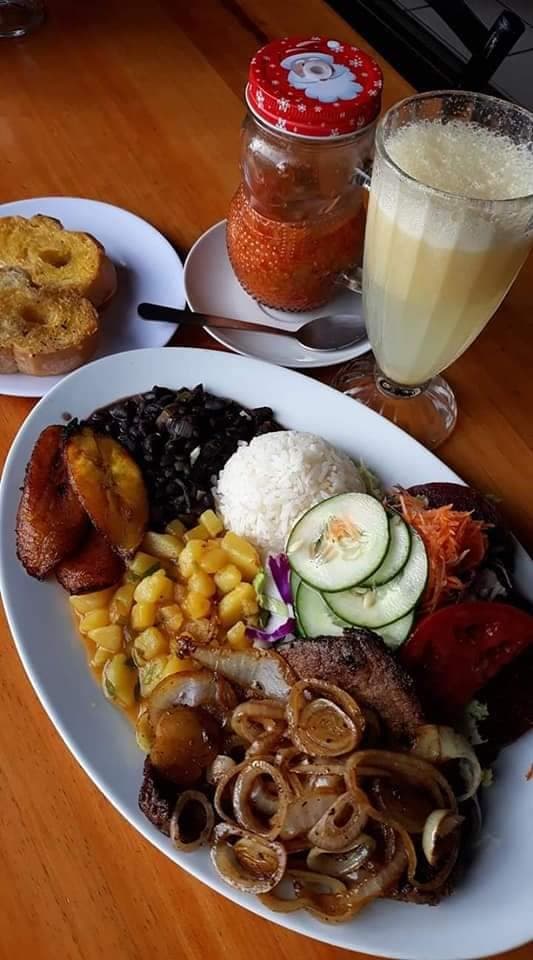 Casado con Bistec