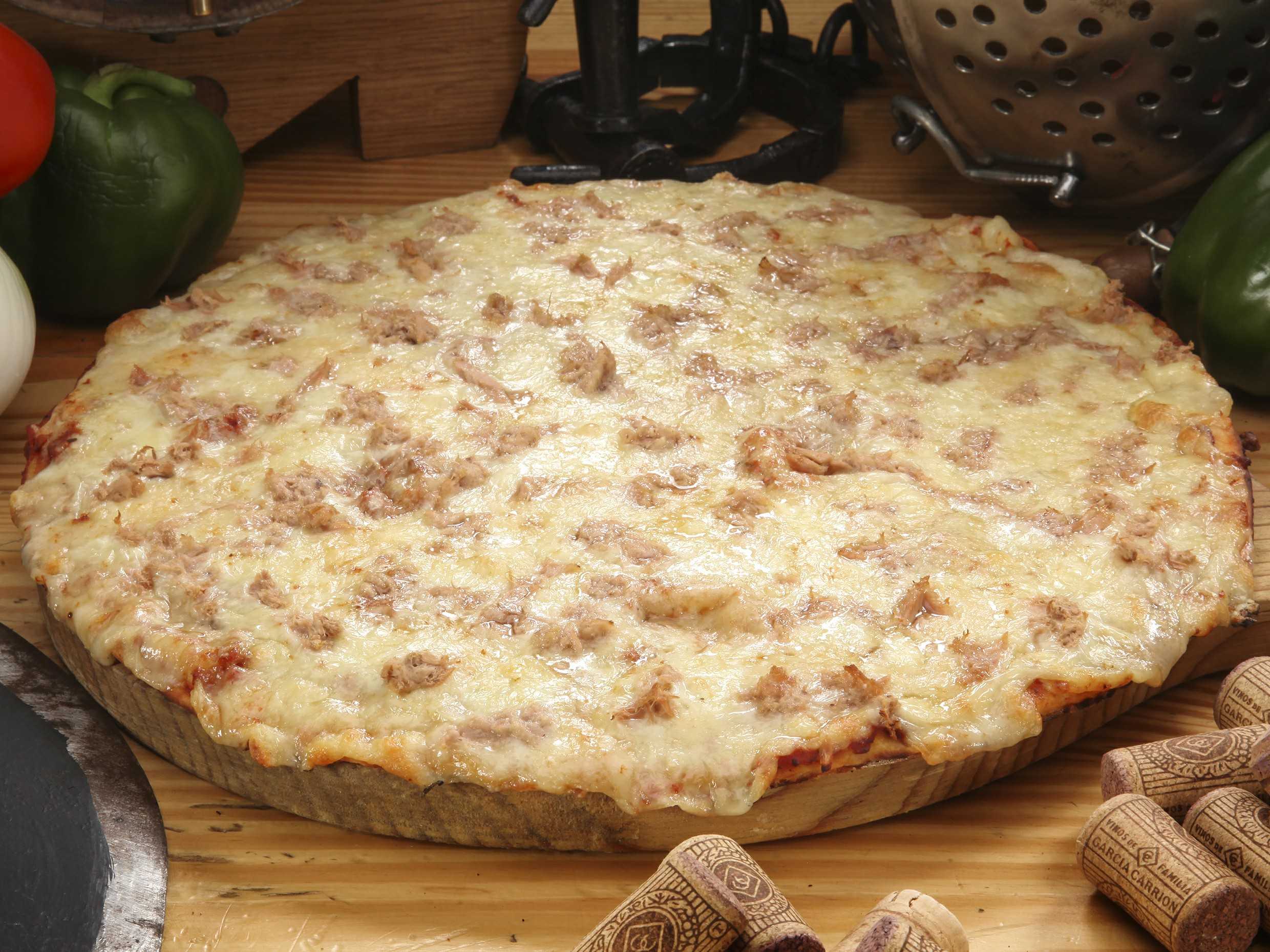 Pizza Atún Chica
