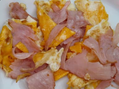 Huevos con Jamón