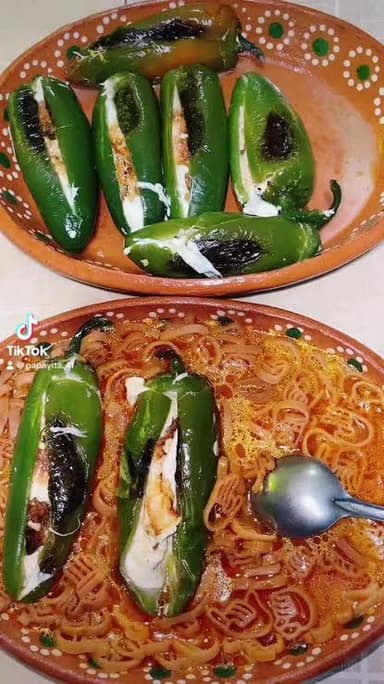 Orden de chiles con queso