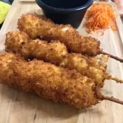 Paquete:Brochetas de Queso Empanizadas 3 pzas