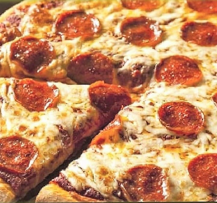 Pizza Personal Peperoni con Extraqueso
