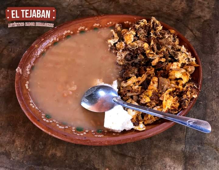 Machaca con Huevo