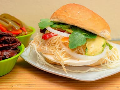 2 Cemitas de Queso