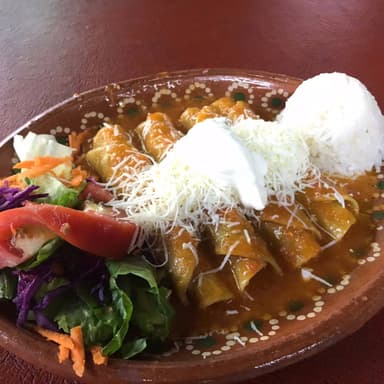 Entomatadas