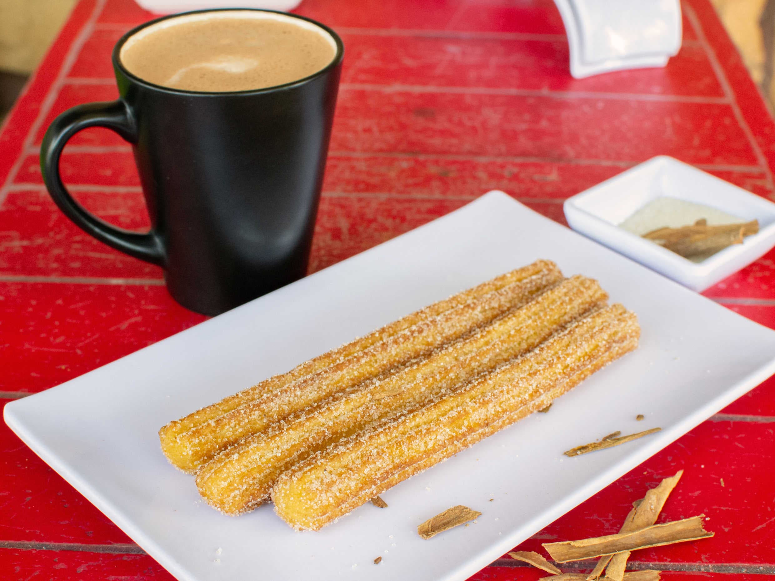 Combo Capuchino y Churros