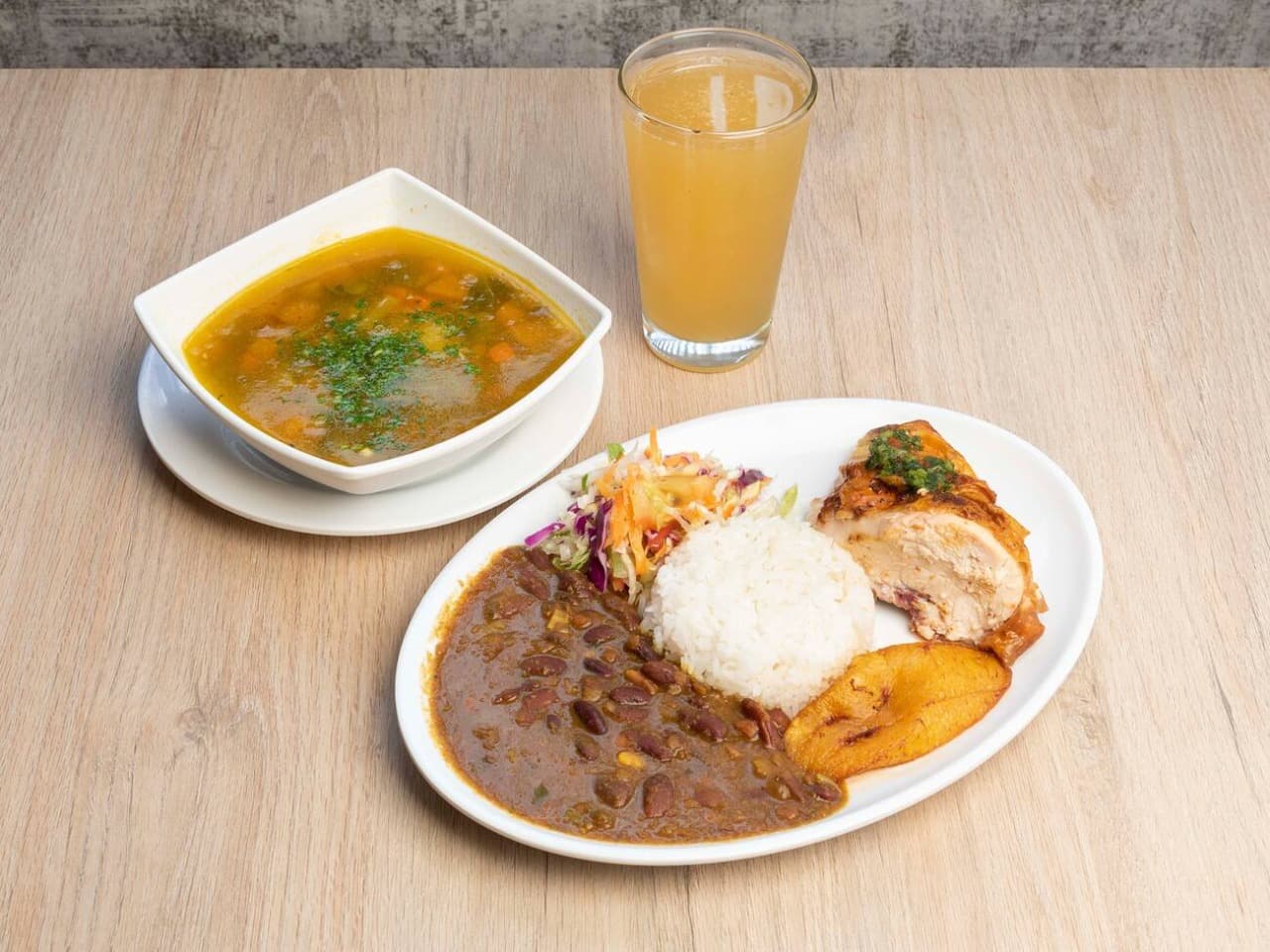 Almuerzo Ejecutivo del Día