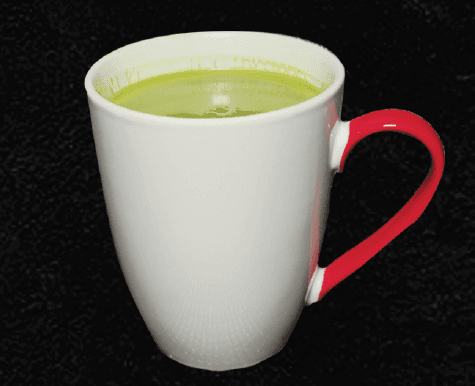 Matcha Caliente con Leche