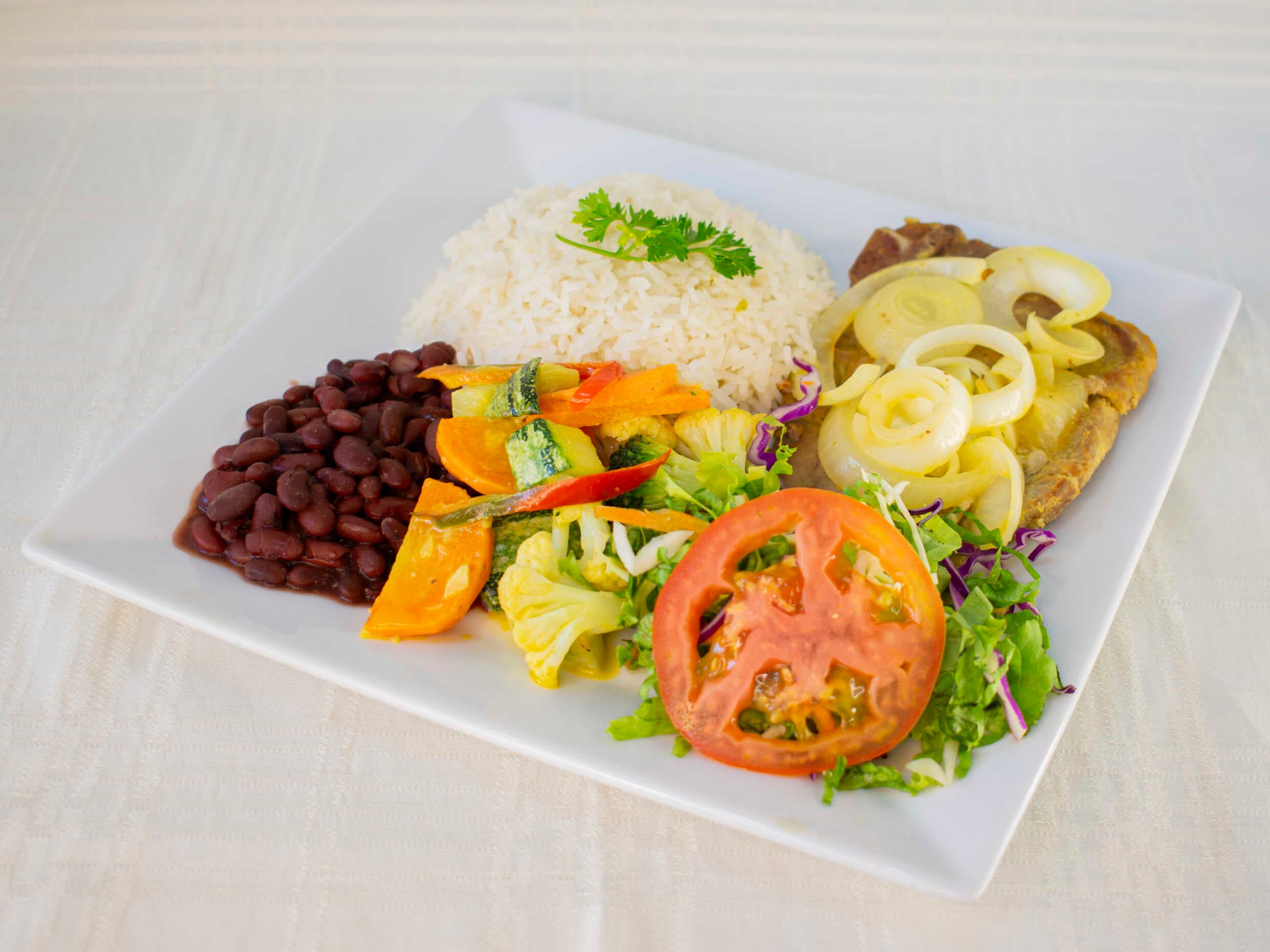 Combo Casado con Chuleta