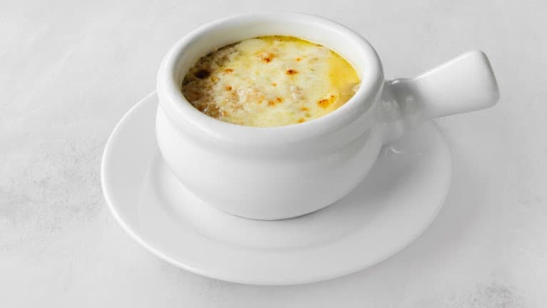 Sopa de Cebolla Gratinada