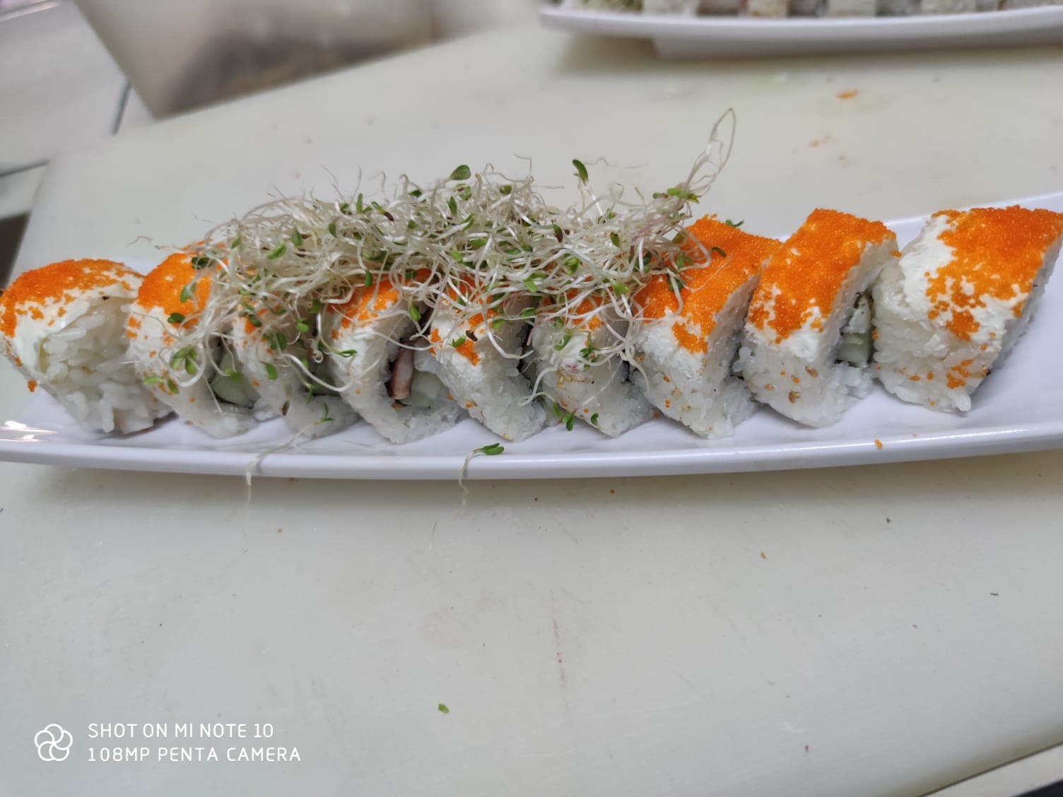 Sushi Especial Masago