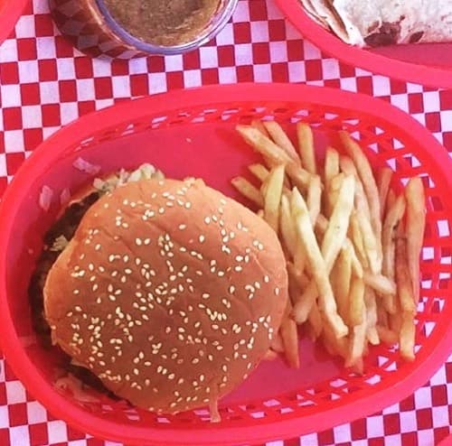 Hamburguesa Especial con Papas