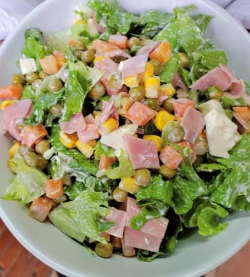 Ensalada de Jamón y Queso