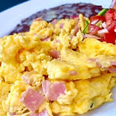 Huevos con Jamón