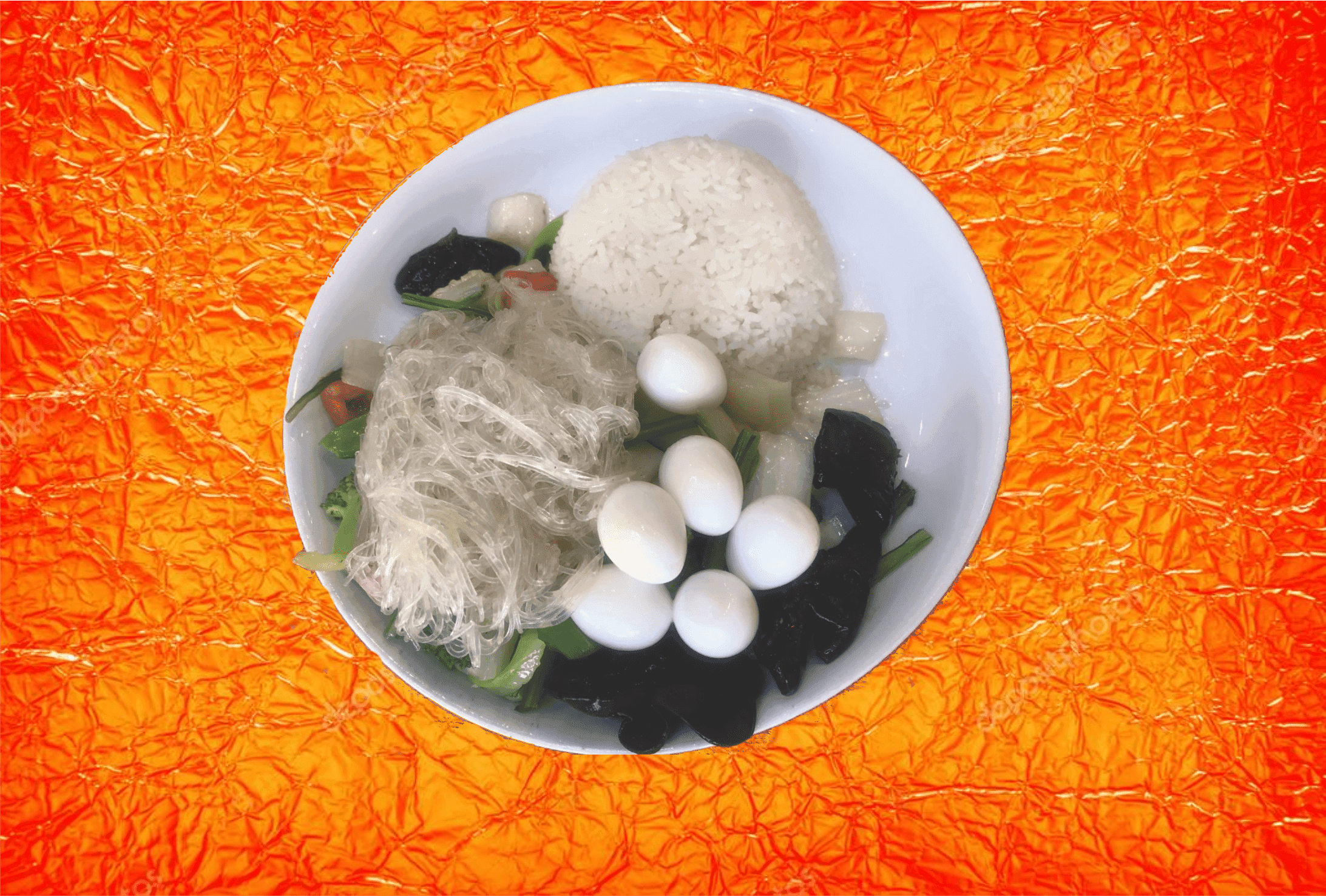 Combo Huevito de Codorniz con Fideo Chino