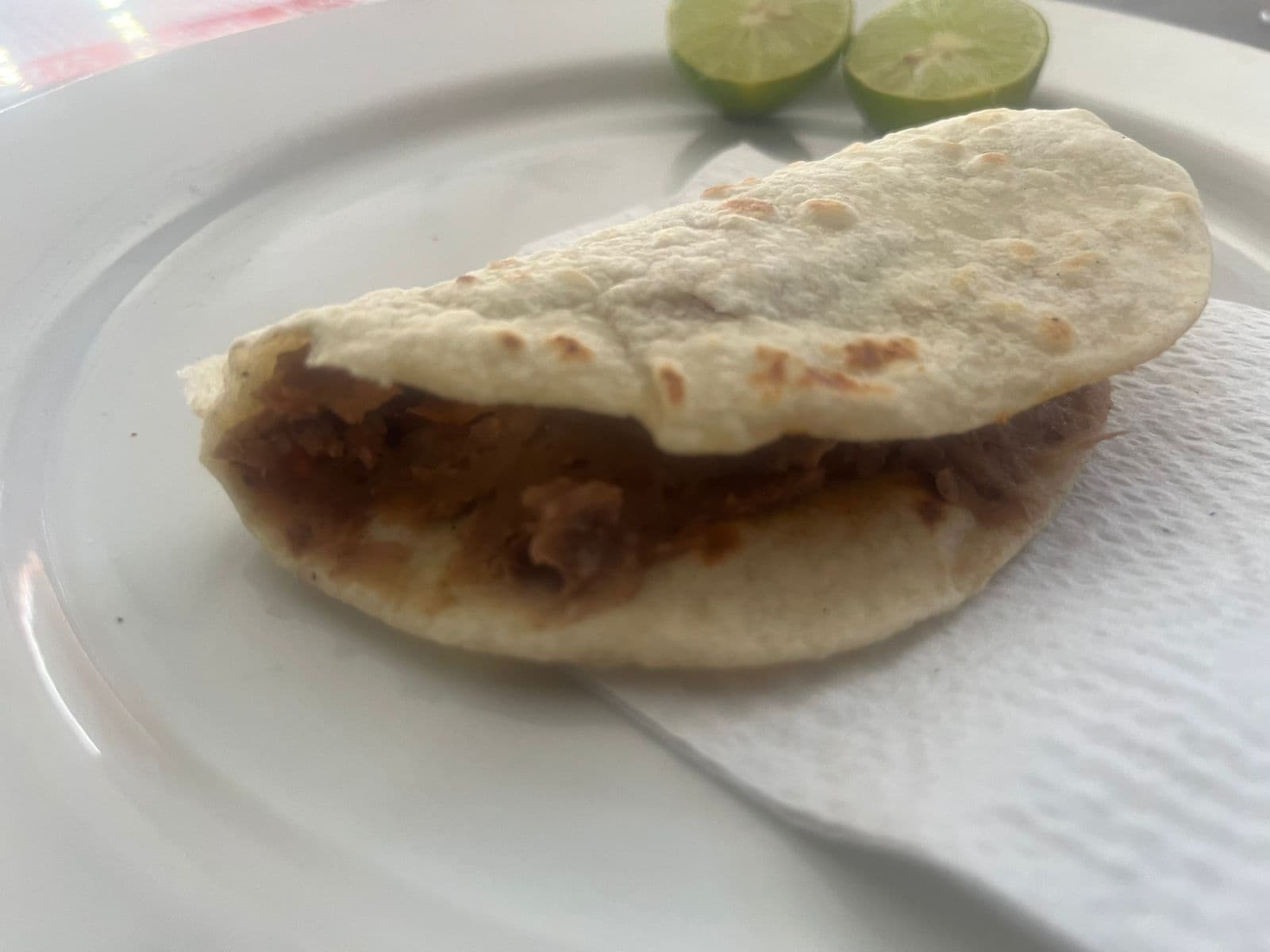 Taco Frijoles Refritos