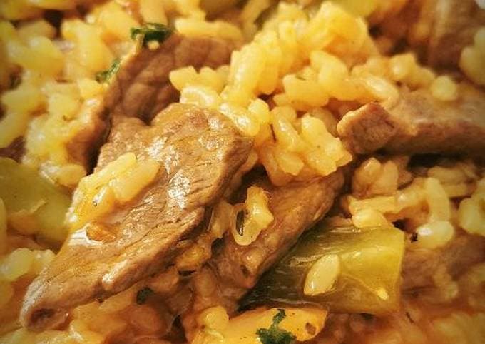 105-Arroz Tostado con Carnes de Res y Verduras