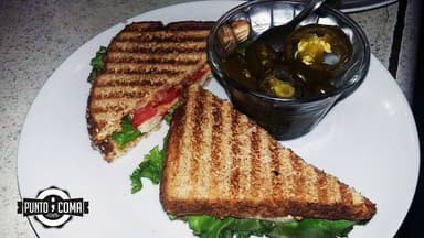 Sándwich de Jamón y Queso
