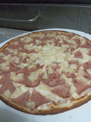 Pizza Jamón Piña