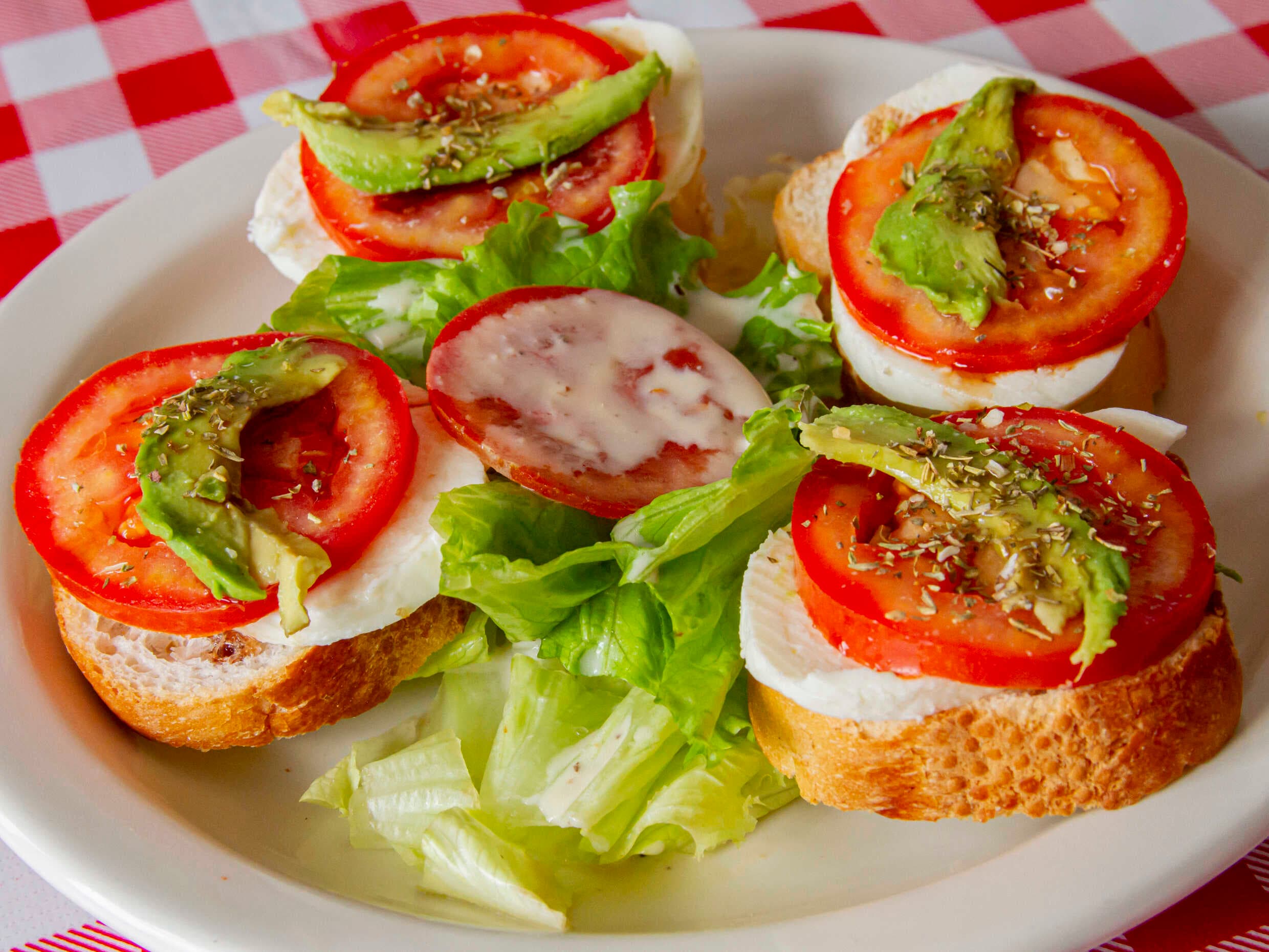 Caprese Romana