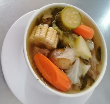 CALDO DE RES