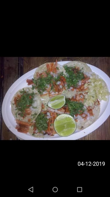 Órden de 5 Tacos al Pastor