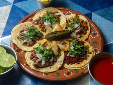 Taco Combinado (arrachera+chorizo)