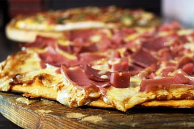 Pizza familiar Tradicional