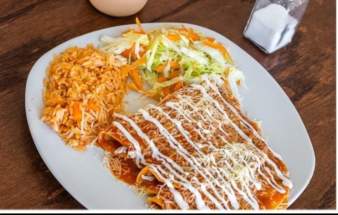 Combo Enchiladas Rojas